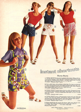 Illustration for article titled The Best Sears Kids' Fashions For Spring… Of 1972